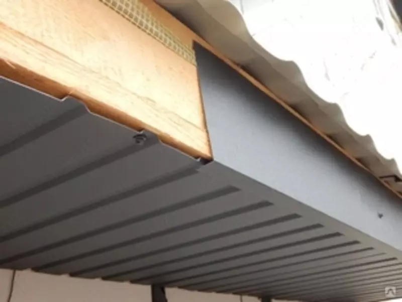  Планка карнизного свеса 200х30х2000 (ECOSTEEL_T-01-Кедр-0.5) - 