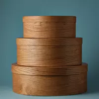 Подарочная коробка из натурального дерева