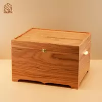 Tabiiy yog'ochdan yasalgan esdalik sandiq