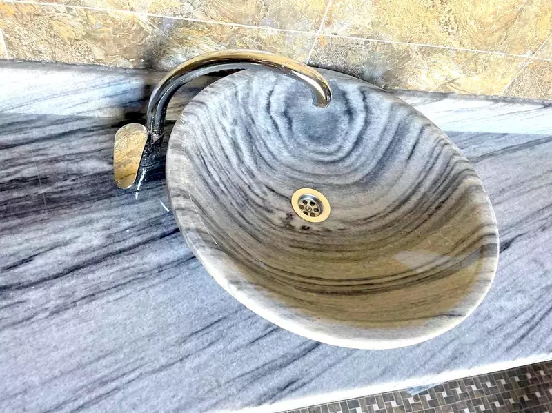 Мраморная столешница - от {0} сум