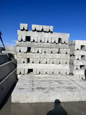 Beton bort toshlari br 300.30.19 - 270 000 so'm / dona