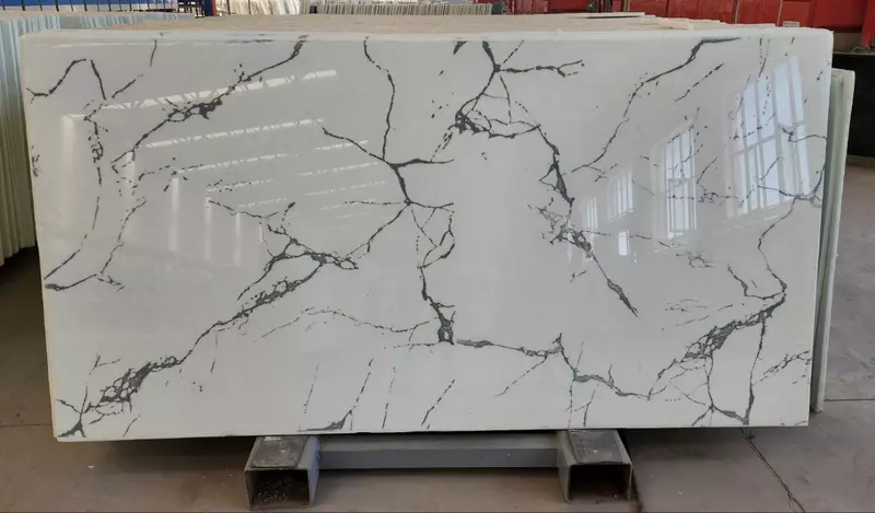 Steklokristallit (Mikrokristalli tosh)