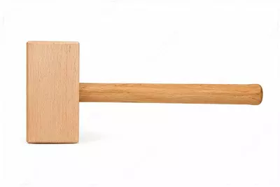 Cибртех qayin yog‘ochidan tayyorlangan kiyanka  urgich o‘lchami 150×45×65 mm  uzunligi 350 mm