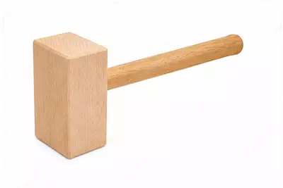   Cибртех qayin yog‘ochidan tayyorlangan kiyanka  urgich o‘lchami 150×45×65 mm  uzunligi 350 mm