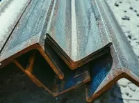  Стальной равнополочный уголок 75 х 75 х 5 мм  ст. 3СП-5 (Россия) - 