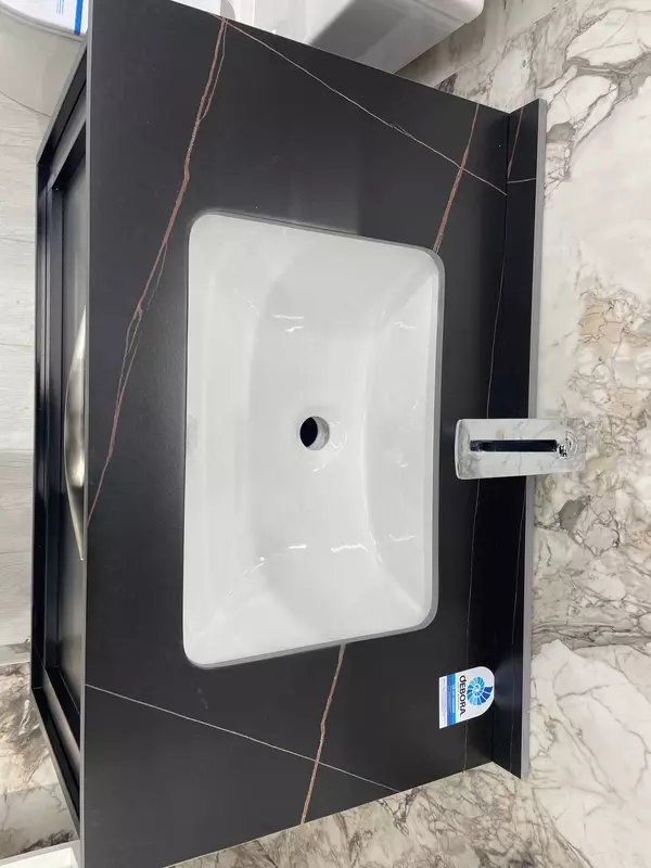 3 956 729.7 сум Шкаф в комплекте с раковиной DeBorA №1