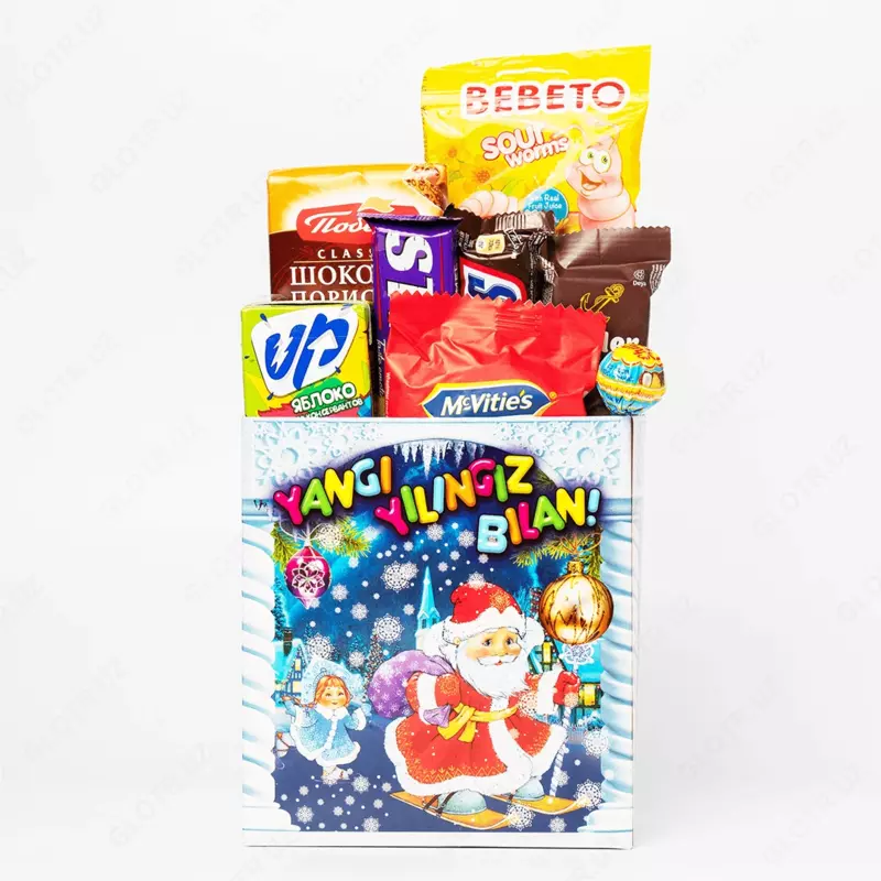 Новогодние подарки и сладости в широком ассортименте
