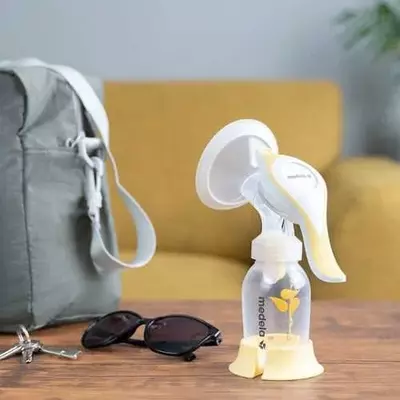 Ручной молокоотсос Medela, грудосос ручной Медела Ручной молокоотсос Medela, грудосос ручной Медела