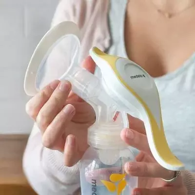 Ручной молокоотсос Medela, грудосос ручной Медела Ручной молокоотсос Medela, грудосос ручной Медела