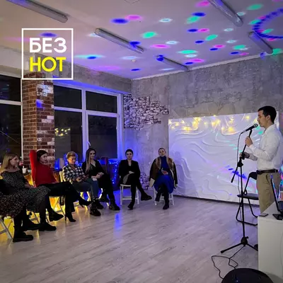 Уроки по вокалу - Школа вокала «БЕЗ НОТ»