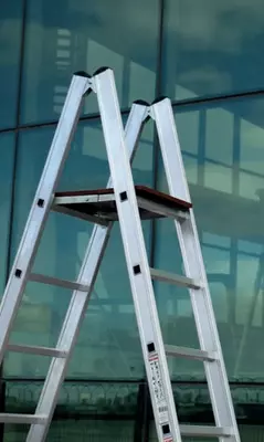 Двухсекционная лестница-стремянка с платформой CAGSAN А3-4-5-6. - Цена по запросу