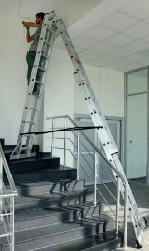 Двухсекционная телескопическая лестница CAGSAN TA002 -003-004. - по запросу