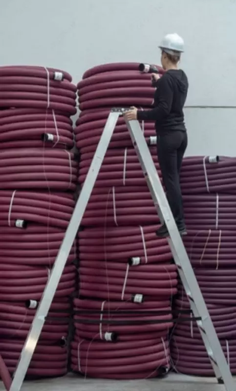 Профессиональная двусторонняя стремянка Everest-Pro EVR-PRO2 -03 -04 -05 -06 -07 -08 -09 -10 . - по запросу