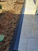  Комплект Gidrolica Light: лоток водоотводный ЛВ -10.11 5.9 6 - пластиковый с решеткой РВ- 10.11.50 пластиковой ячеистой  кл. B125 LOTOKUZ