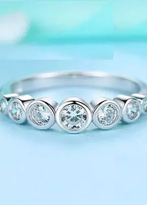 для женщин и девочек