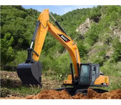 Цена по запросу SANY Экскаватор гусеничный [SY235C]