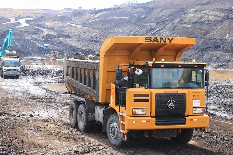 SANY Карьерный самосвал [SKT90S] - по запросу