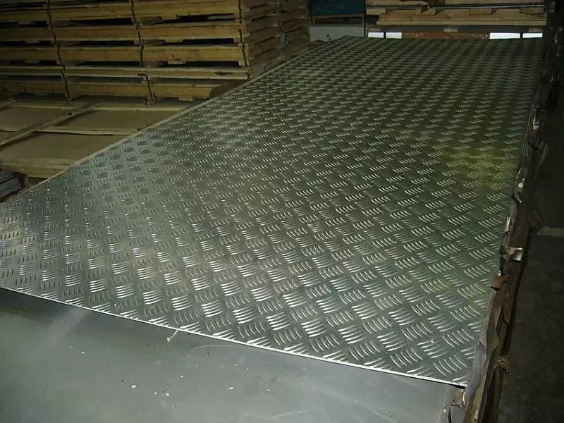 Gofrirovka qilingan varaq