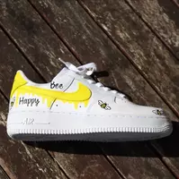 Qo'lda ishlangan Nike Air Force Bumblebee Dernier