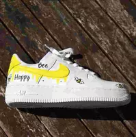 Qo'lda ishlangan Nike Air Force Bumblebee - Dernier