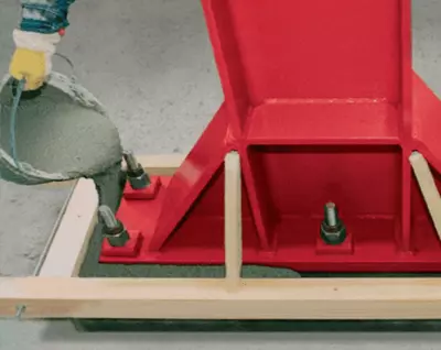 Безусадочная быстротвердеющая сухая бетонная смесь