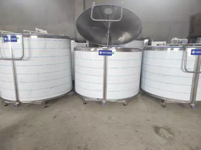 Танк охладитель молока