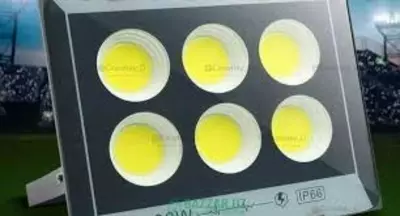 Led прожектор 200W