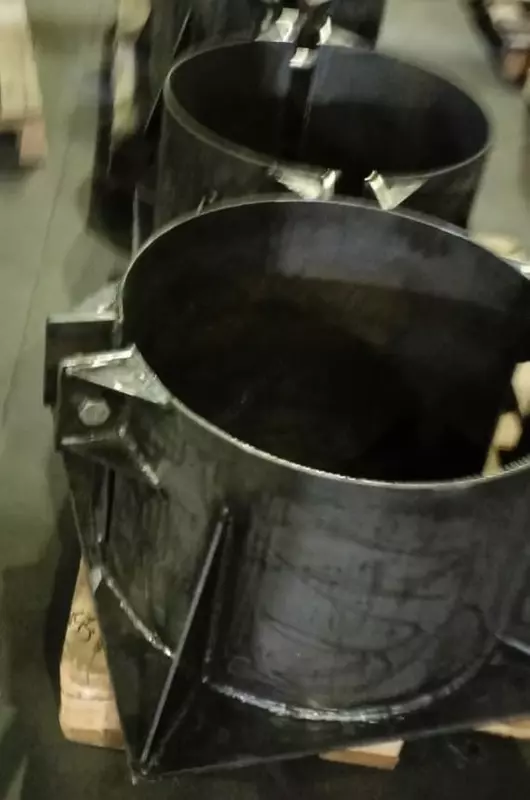 Оголовок ТС-48, сталь, серия 3.407.9-172 (650 х 410 х 570)