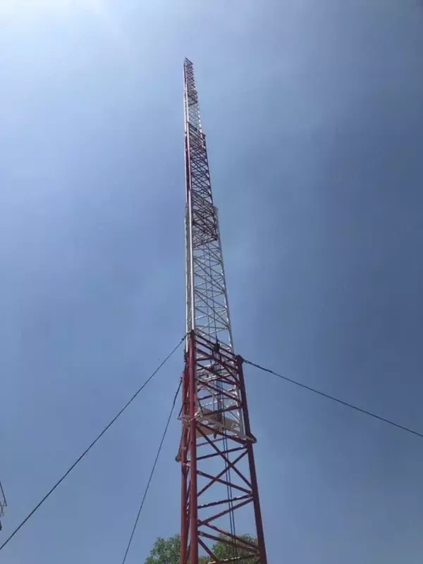 столбы освещения