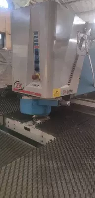 Станок (Италия) Координатно пробивной EUROMAC.