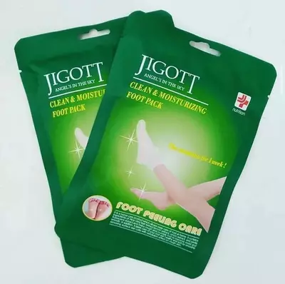 Отшелушивающие носки-пилинг для стоп JIGOTT Clean & Moisturizing Foot Pack