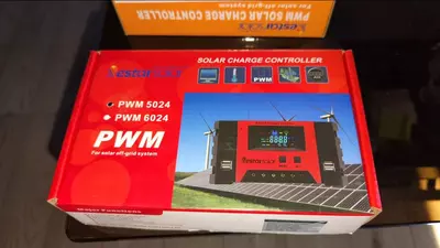 Контроллер заряда PWM Solar charge controller 12V/24V