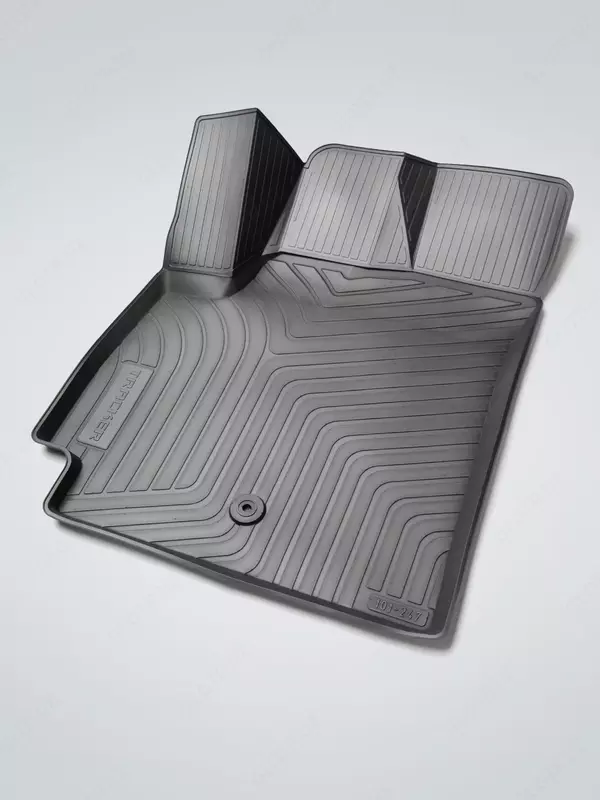 Tracker 2 salonidagi poliklar Ulgurji va chakana