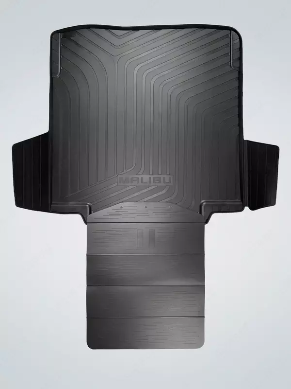 Malibu fartuk bilan bagajdagi polik