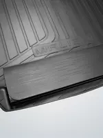 Malibu fartuk bilan bagajdagi polik - {0} so'mdan