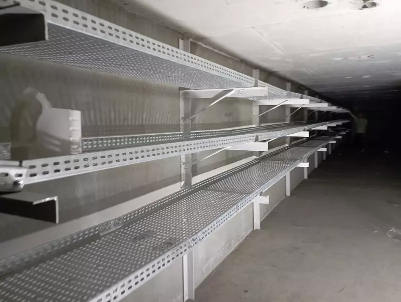 Монтаж кабельных лотков