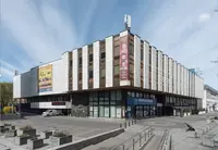 Университет социальных наук в Варшаве - 5 000 000 сум