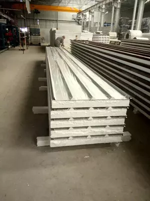 Кровельная панель с пенопластом 100 мм/0.35 мм