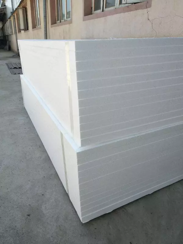 Strafor bloklari (ko'pik) 12-13 kg / m3