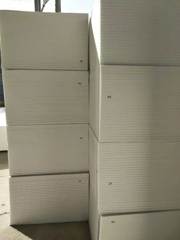 Блоки пенополистирола (Пенопласт) 18-20 кг/м3