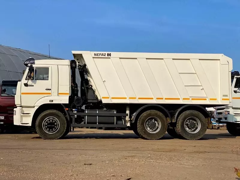 Samosval KAMAZ 6520-1771-PN 6x4 - 927 360 000 so'm