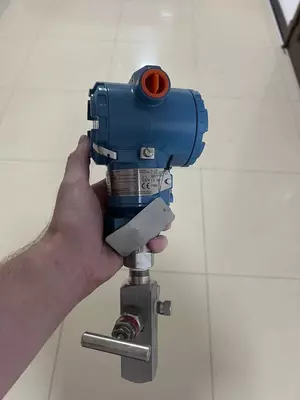 bosim konvertori ROSEMOUNT