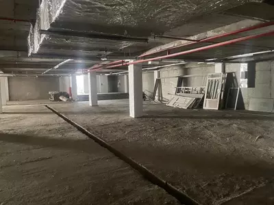 Насыпная часть торгового комплекса.