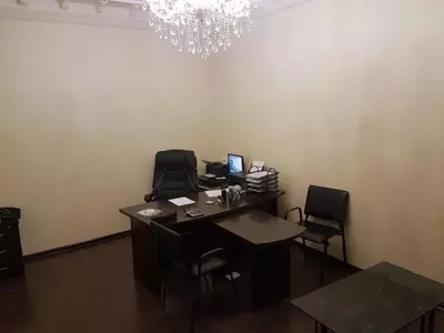 1 850 000 000 сум / объект Торговый магазин.