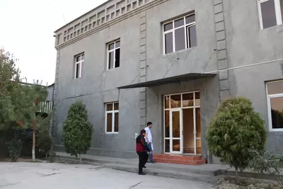 Здание склада.