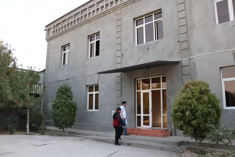 Здание склада.