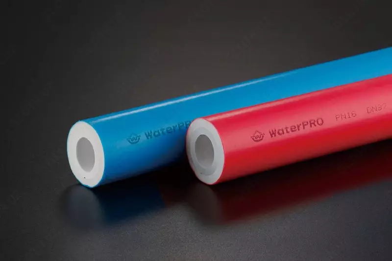 Truba PN-20 DHW (issiqlik izolyatsiyasi qobig'i bilan)