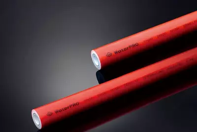 Truba PN-20 DHW (issiqlik izolyatsiyasi qobig'i bilan)