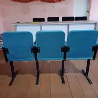 Uch o'rindiqli kutish divan Chakana savdo