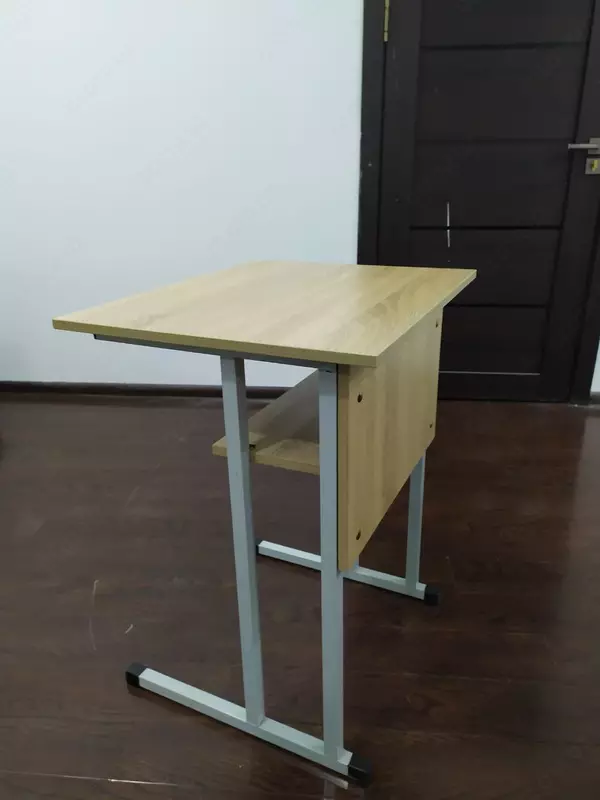 Парта школьная